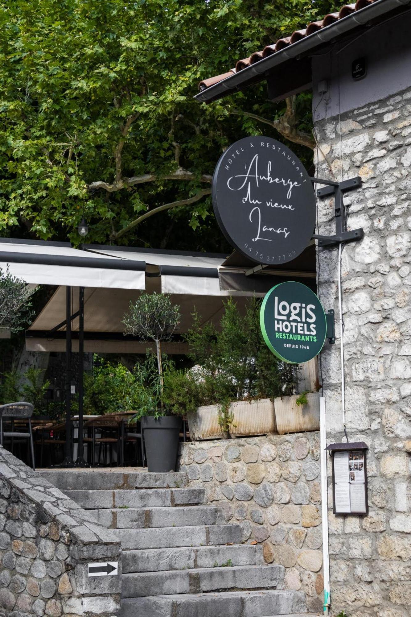 Auberge Du Vieux Lanas Logis Hotel Restaurant Luaran gambar