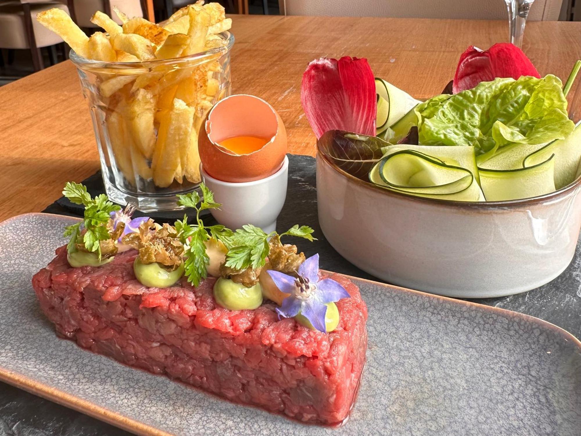 Auberge Du Vieux Lanas Logis Hotel Restaurant Luaran gambar